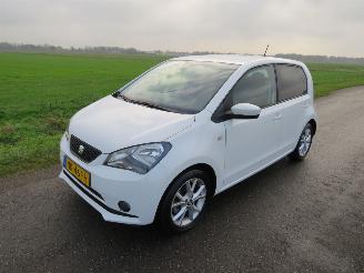 Seat Mii 10. 5Drs Sport Connect  76.000km nap navigatie Sensoren 2017  Airco  [ nieuwstaat picture 19