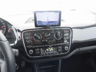 Volkswagen Up! 1.0 High Up  5drs Airco Navigatie 08-2014 Parkeerschade Bumper voor picture 20