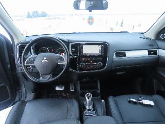 Mitsubishi Outlander 2.0 PHEV Automaat Elektrisch/ Benzine 4x4 Instyle 170.000km nap  [ top topstaat picture 23