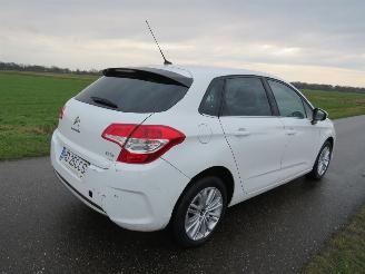 uszkodzony samochody osobowe Citroën C4 1.2 5drs 96kw 5drs 160.000 km  camera sportstoelen navigatie 2014-06 [ nieuwstaat 2014/6