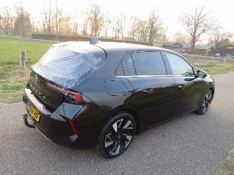 krockskadad bil auto Opel Astra 12 131pk 5drs Elegance  2022 Camera Navigatie stoel en stuur verwarming klim sportstoelen 2022/5