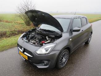 Suzuki Swift 1.2 Select Smart Hybrid Automaat Elektrisch Parkeersensoren | Cruise Automaat  stoelverwarming picture 16