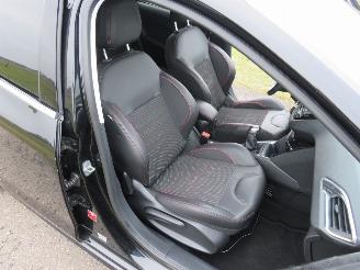 Peugeot 208 1.2 110pk GT Line  5Drs 82.000km nap Leer Camera Navigatie  2016 topstaat picture 18