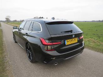 BMW 3-serie GERSERVEERD  330 I M Paket Automaat 258pk High Executive Edition  [ nieuw model  vol Optie picture 9