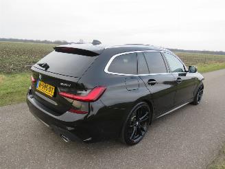 BMW 3-serie GERSERVEERD  330 I M Paket Automaat 258pk High Executive Edition  [ nieuw model  vol Optie picture 21