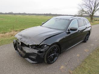 BMW 3-serie GERSERVEERD  330 I M Paket Automaat 258pk High Executive Edition  [ nieuw model  vol Optie picture 15