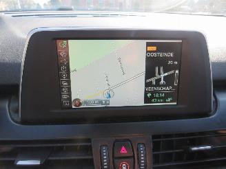 BMW 2-serie 225 XE AUT Plug in  Hybride Elektrisch  Benzine 225xe iPerformance 4x4 High Executive Panoramada picture 9