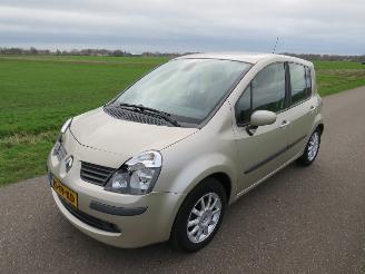 škoda osobní automobily Renault Modus 1.6 16v Automaat  91.000km nap 5drs Mpv Airco  [ van opa geweest 2007/3