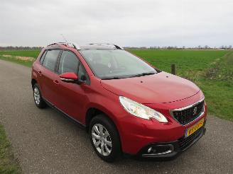 Unfallwagen Peugeot 2008 12 Pure 73.000km nap  Pure Tech Blue Lion  2016 Navigatie Clima  Sport 2016/9