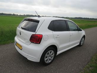 uszkodzony samochody osobowe Volkswagen Polo 1.2 TDi  Blue Motion  5drs Navigatie Airco  2013  Nieuwstaat 2013/8