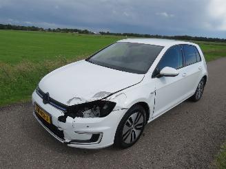 Volkswagen Golf E GOLF Elektrisch Automaat   90.000km 5Drs Camera Navigatie  [ nieuwstaat 2017-10 picture 16