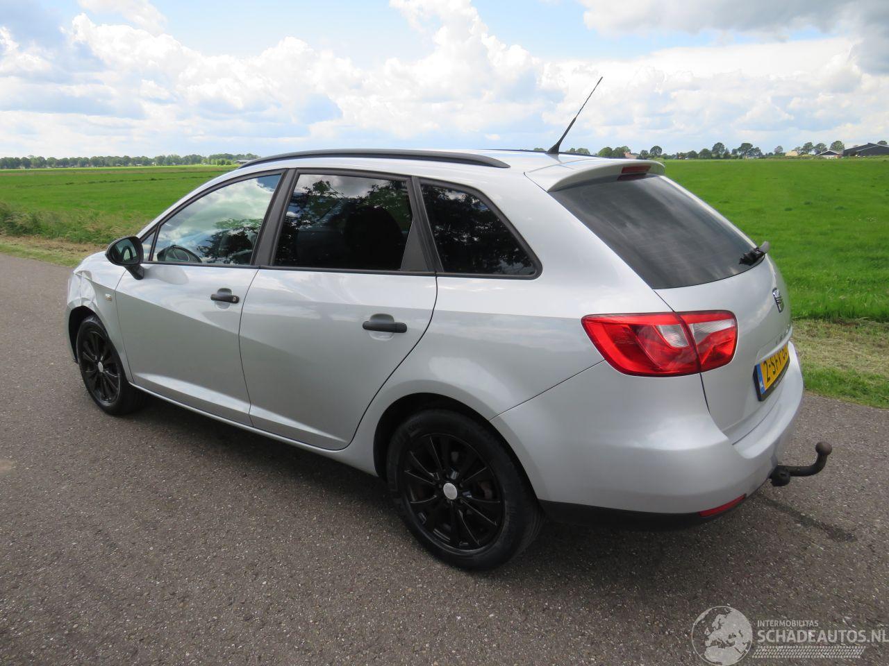 Seat Ibiza ST 1.4 COPA 10-2011 Airco Navigatie spatscherm schade