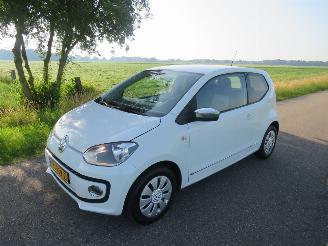 Damaged car Volkswagen Up! 1.0 Snow Edition  195.000km Nap Airco luxe uitvoering 2012 Euro 6 2012/11