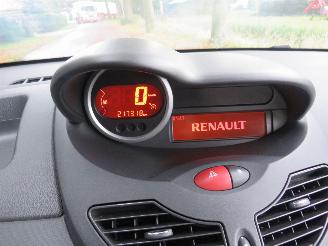 Renault Twingo 1.2 16v 2012-12   Airco  Schadevrij  nette auto picture 8