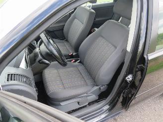 Volkswagen Polo 1.2 Optive 5drs Airco  2007  Parkeerschade NAVIGATIE picture 5