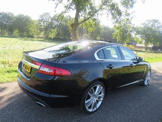 Schadeauto Jaguar XF 5.0 V8 385 pk  Porto Folio Automaat 180.000km   110.000 Euro nieuw 2009/11