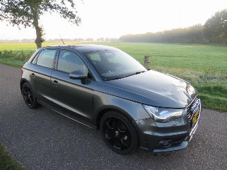 Schadeauto Audi A1 SPORTBACK 1.2 TFSI 5drs S Line 2014 Navigatie Sportstoelen leer  [ topstaat 2014/3