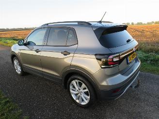 škoda osobní automobily Volkswagen T-Cross 1.0 TSi Life 95pk Euro 6 Camera Navigatie clima sportstoelen  enz enz 2019/11