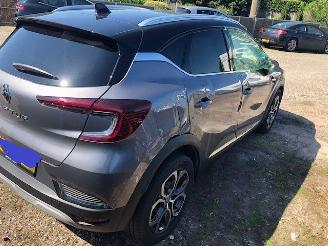 Renault Captur  picture 3