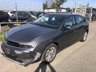 Coche accidentado Opel Astra Astra 1.2 Edition 2022/6