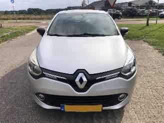Renault Clio Clio 0.9 TCe Expression66 picture 3