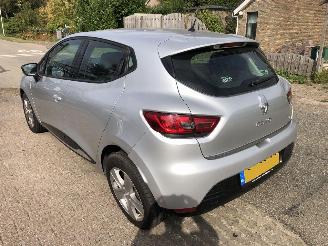Renault Clio Clio 0.9 TCe Expression66 picture 10