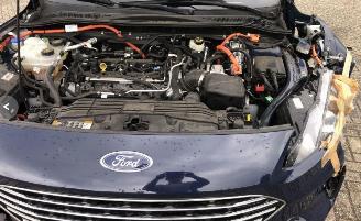 Ford Kuga 2.5 PHEV Titanium picture 11