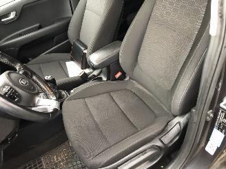 Kia Rio 1.0 TGDI gt-line picture 14