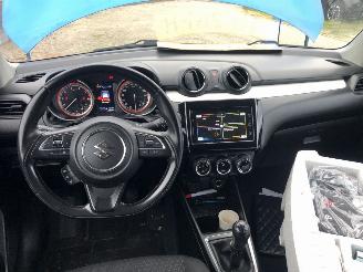 Suzuki Swift Swift 1.0 Stijl Smart Hybrid picture 15