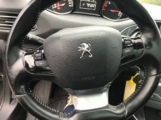 Peugeot 308 automaat picture 10