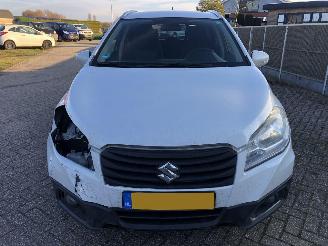 Suzuki SX4 SX4 S-Cross 1.6 Exclusive picture 2