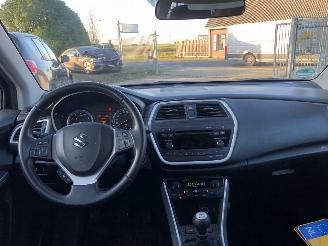 Suzuki SX4 SX4 S-Cross 1.6 Exclusive picture 16