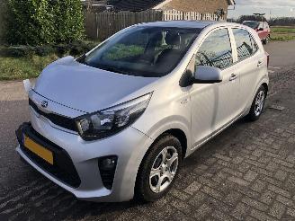 skadebil auto Kia Picanto Picanto 1.0 CVVT EconomyPlusLine 2019/1