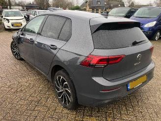 Vaurioauto  passenger cars Volkswagen Golf 1.0 2020/9