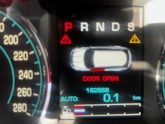 Jaguar XF sportbrake picture 11