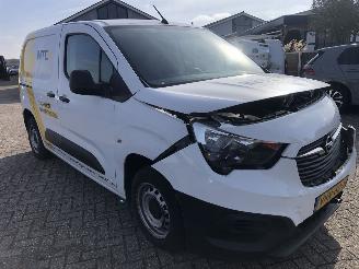 dommages fourgonnettes/vécules utilitaires Opel Combo Combo 1.5D L1H1 Edition 2020/11