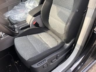 Skoda Superb 2.0 TDi combi  ambition picture 17