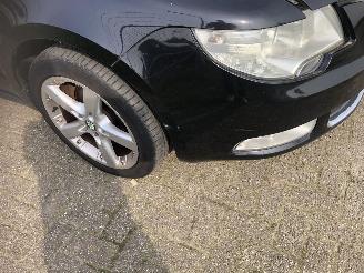 Skoda Superb 2.0 TDi combi  ambition picture 7