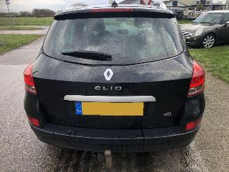 Renault Clio Clio Estate 1.5 dCi Night & Day picture 5