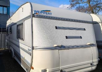 škoda karavany Weinsberg  650 2000/1