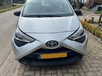 Schadeauto Toyota Aygo X-FUN 2019/2