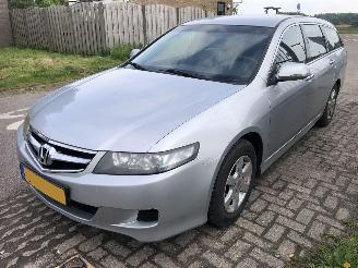 Schadeauto Honda Accord Accord Tourer  2.0 i comfort 2007/1