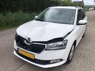 Skoda Fabia Fabia Combi 1.0 TSI Clever picture 2