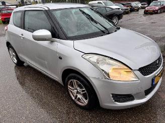 Unfallwagen Suzuki Swift 1.2 comfort 2013/1