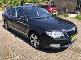  Skoda Superb Superb 1.8 TSI Ambition Business Line 2012/3