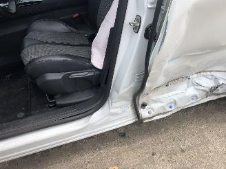 Peugeot 3008 3008 1.2 picture 10