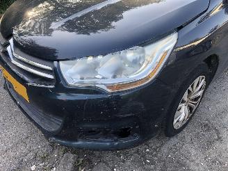 Citroën C4 C4 1.6 VTi Attraction picture 7