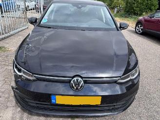Volkswagen Golf life   1.0 picture 2