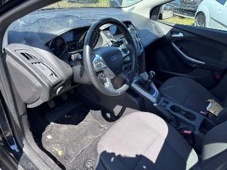 Ford Focus  picture 8