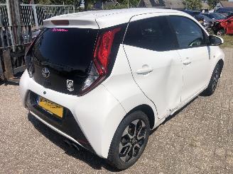 Toyota Aygo Aygo 1.0 VVT-i x-joy picture 6